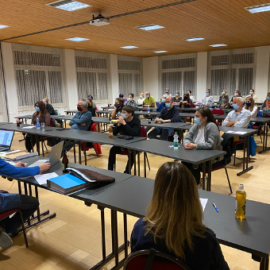 Jubiläums-GV mit Hygienemasken und Abstand